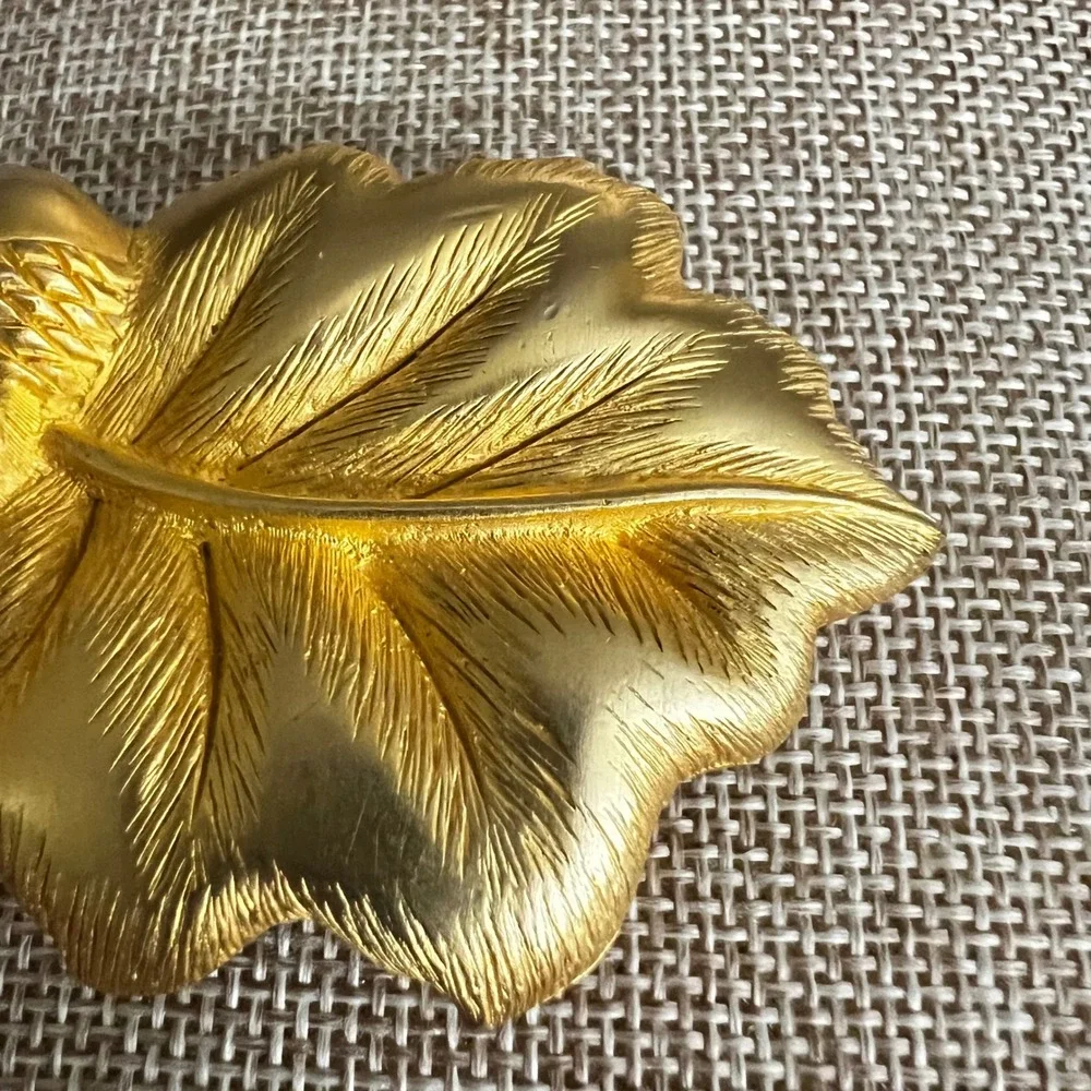 Vintage Paquette Gold Tone Leaf and Acorn Belt Buckle Medium Cottagecore